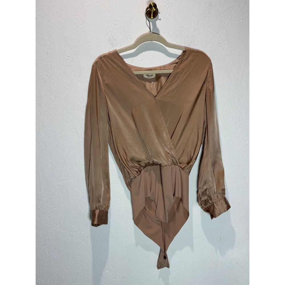 L'AGENCE 100% Silk Bodysuit Champagne Tan V-Neck Long Sleeve Size M 5400S2CLW